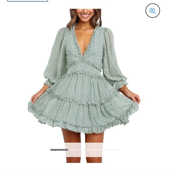 Selfie Leslie Dresses & Skirts - Brand new!